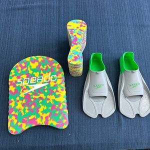 Girls Swim Equipment Set - Fins, Kickboard, and Buoy Fins Size 5-6